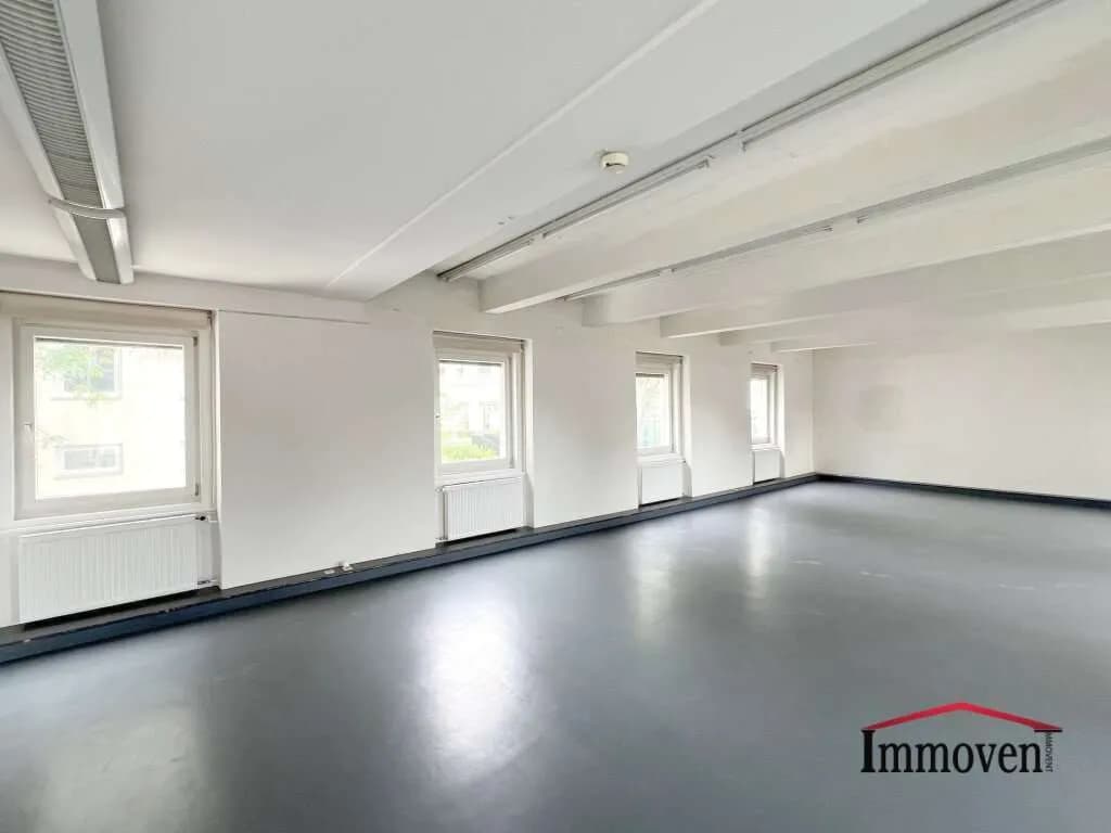 3-Zimmer-Gewerbeimmobilie mieten in Graz – 168 m², € 1.423