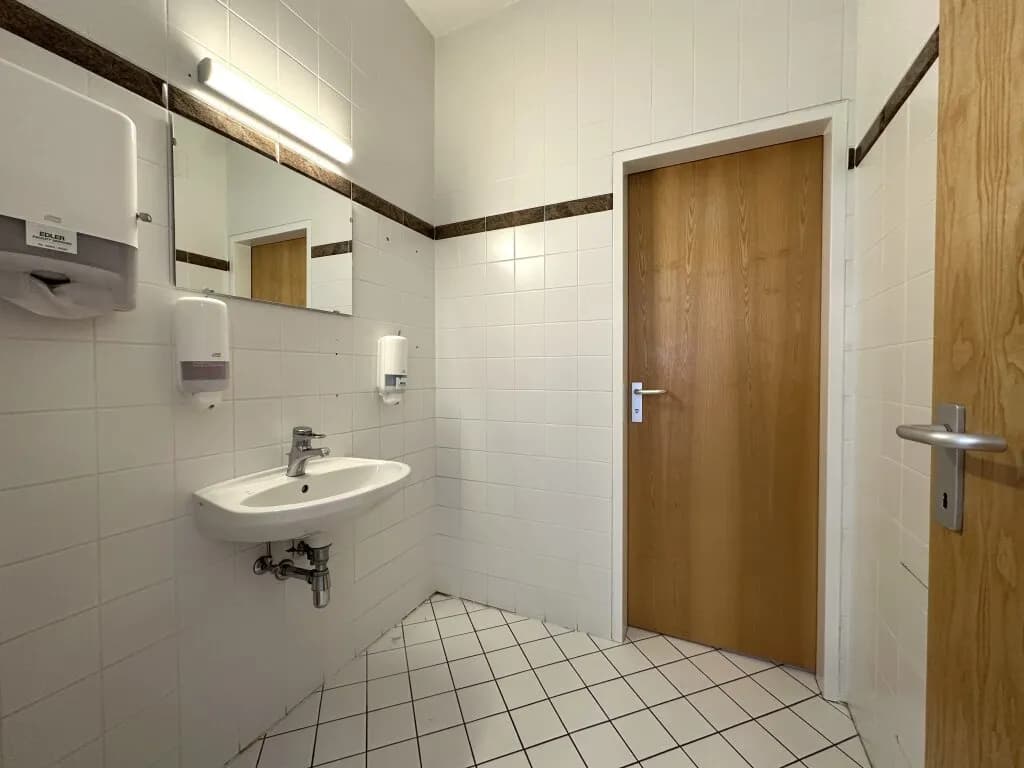 Gewerbeimmobilie kaufen in Leibnitz – 15 106 m² – Bild 27 von 32