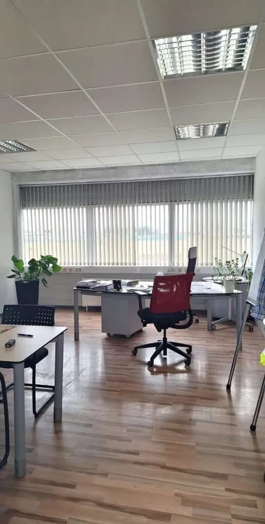 2-Zimmer-Gewerbeimmobilie mieten in Klagenfurt – 196 m², € 1.850 – Bild 3 von 9