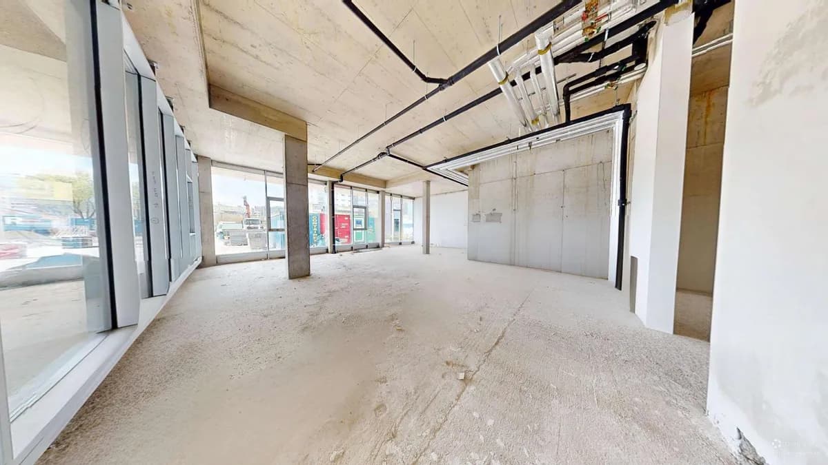 Gewerbeimmobilie mieten in Innsbruck-Land – 182 m², € 2.732