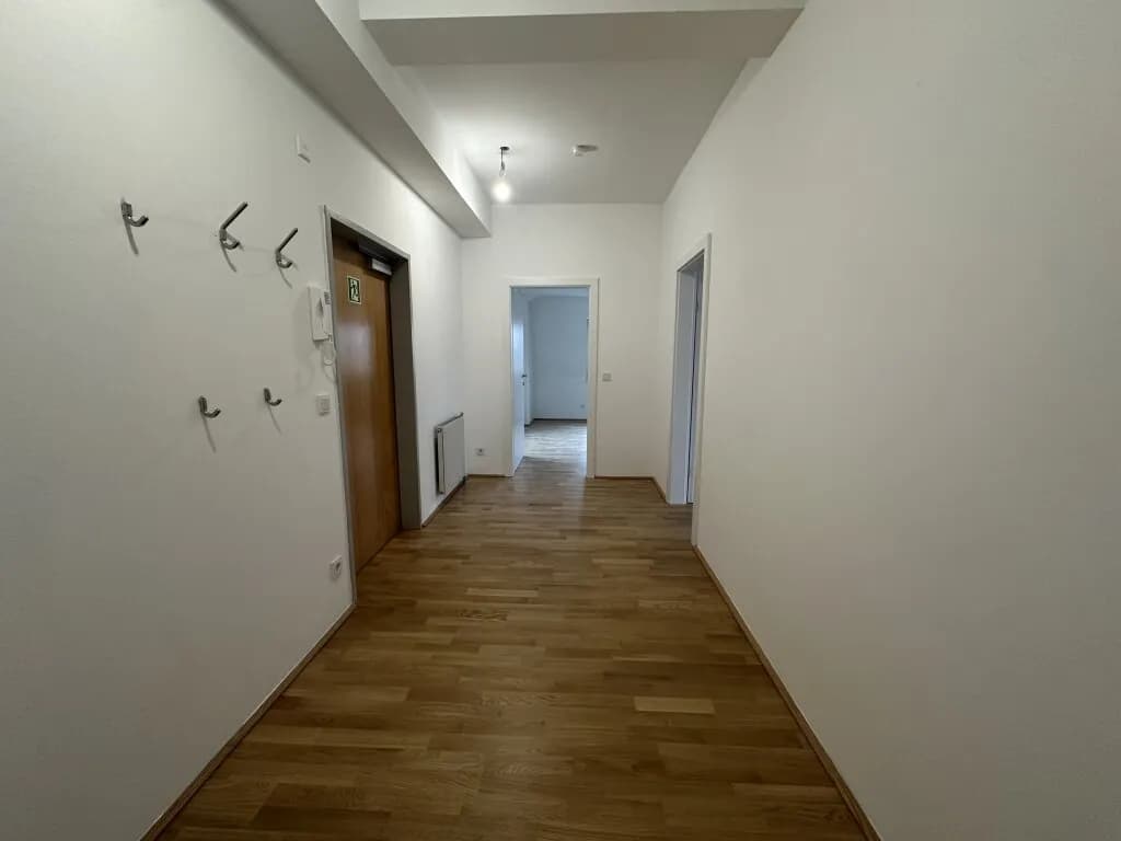 3-Zimmer-Gewerbeimmobilie mieten in Wien – 77,7 m², € 1.989 – Bild 10 von 14