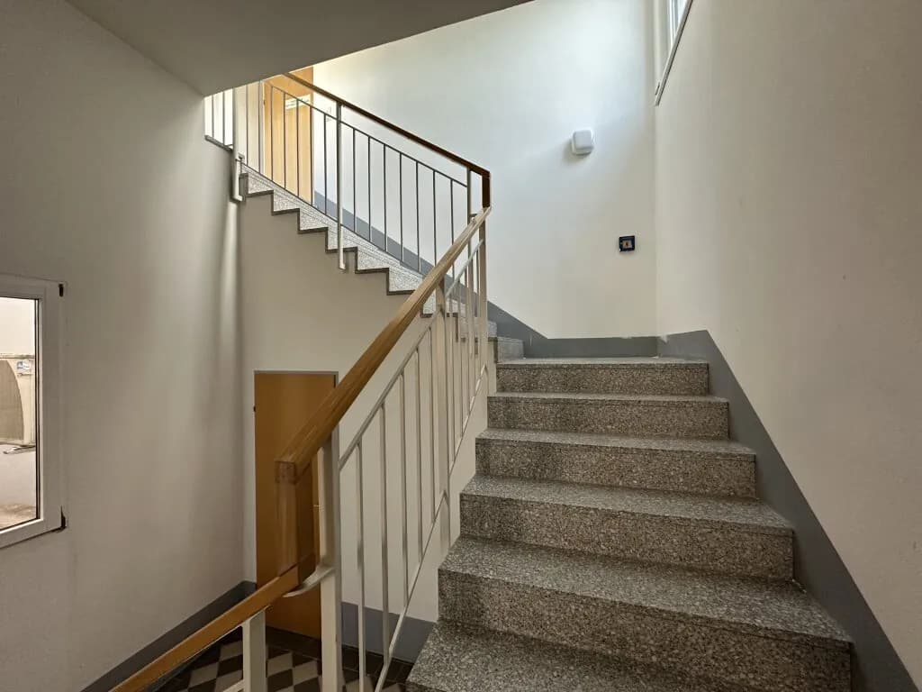 3-Zimmer-Gewerbeimmobilie mieten in Wien – 77,7 m², € 1.989 – Bild 13 von 14