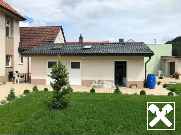 7-Zimmer-Gewerbeimmobilie kaufen in Neunkirchen – 203 m², € 399.000 – Bild 3 von 9