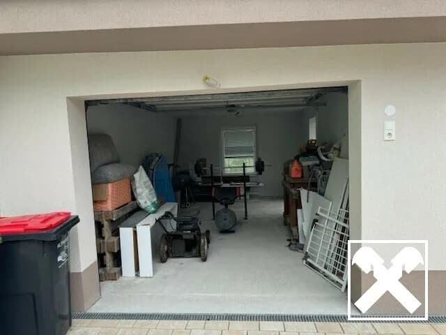 7-Zimmer-Gewerbeimmobilie kaufen in Neunkirchen – 203 m², € 399.000 – Bild 9 von 9
