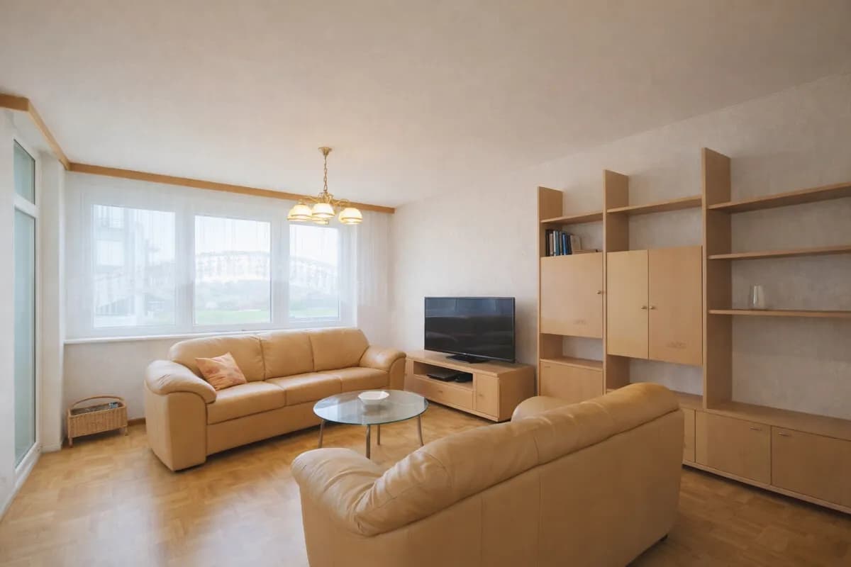 3-Zimmer-Wohnung kaufen in Mödling – 69 m², € 210.000 – Bild 2 von 9