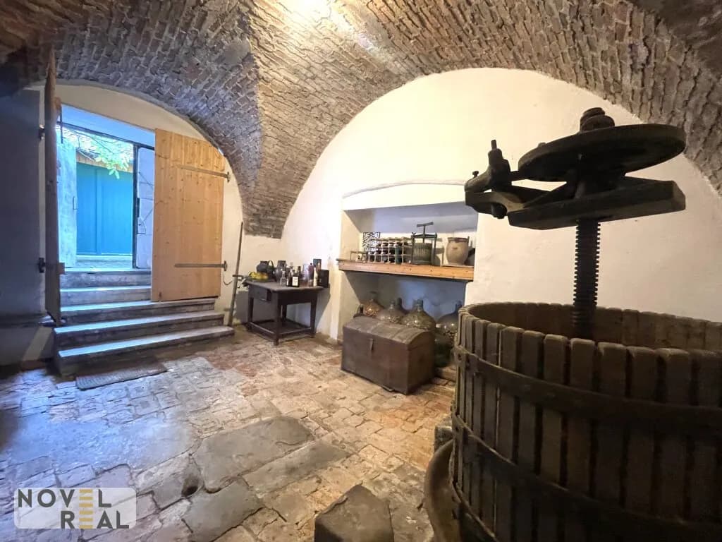 12-Zimmer-Gewerbeimmobilie kaufen in Mödling – 600 m², € 2.700.000 – Bild 23 von 25