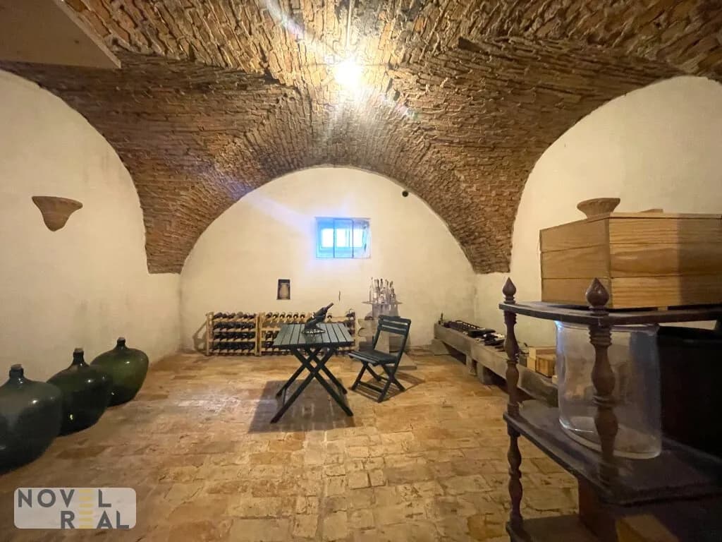 12-Zimmer-Gewerbeimmobilie kaufen in Mödling – 600 m², € 2.700.000 – Bild 24 von 25