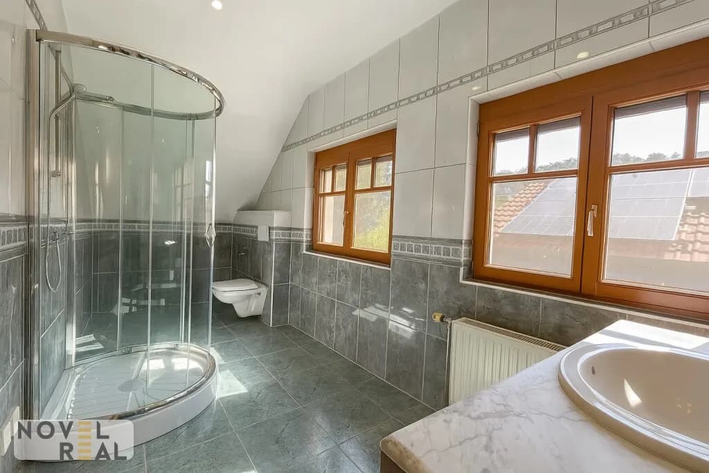 15-Zimmer-Gewerbeimmobilie kaufen in Baden – 669 m², € 1.290.000 – Bild 19 von 42