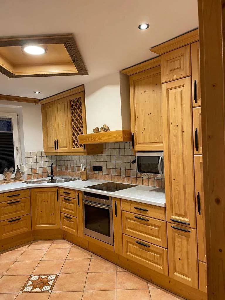 5-Zimmer-Haus mieten in Kitzbühel – 150 m², € 2.200 – Bild 3 von 18