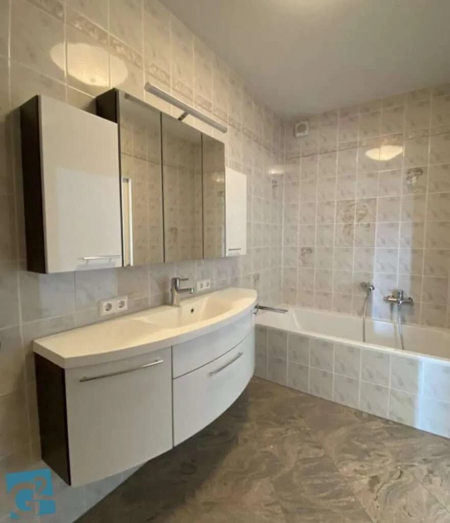 5-Zimmer-Wohnung mieten in Wien – 258,12 m², € 3.811 – Bild 10 von 13