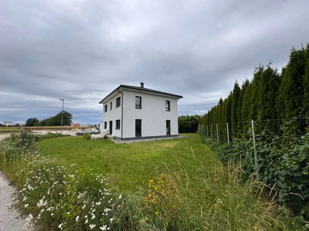 5-Zimmer-Haus kaufen in Wels – 140 m², € 780.000 – Bild 3 von 85