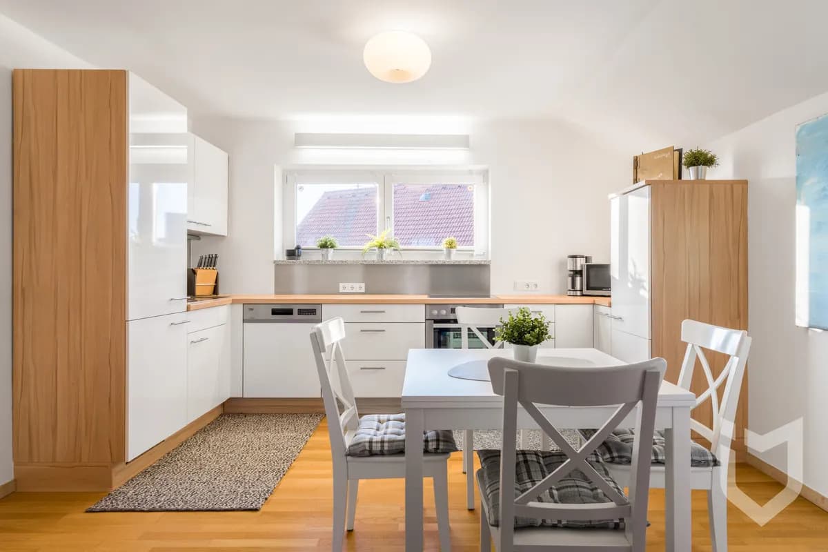4-Zimmer-Haus kaufen in Gmunden – 1 189 m², € 899.000 – Bild 10 von 25