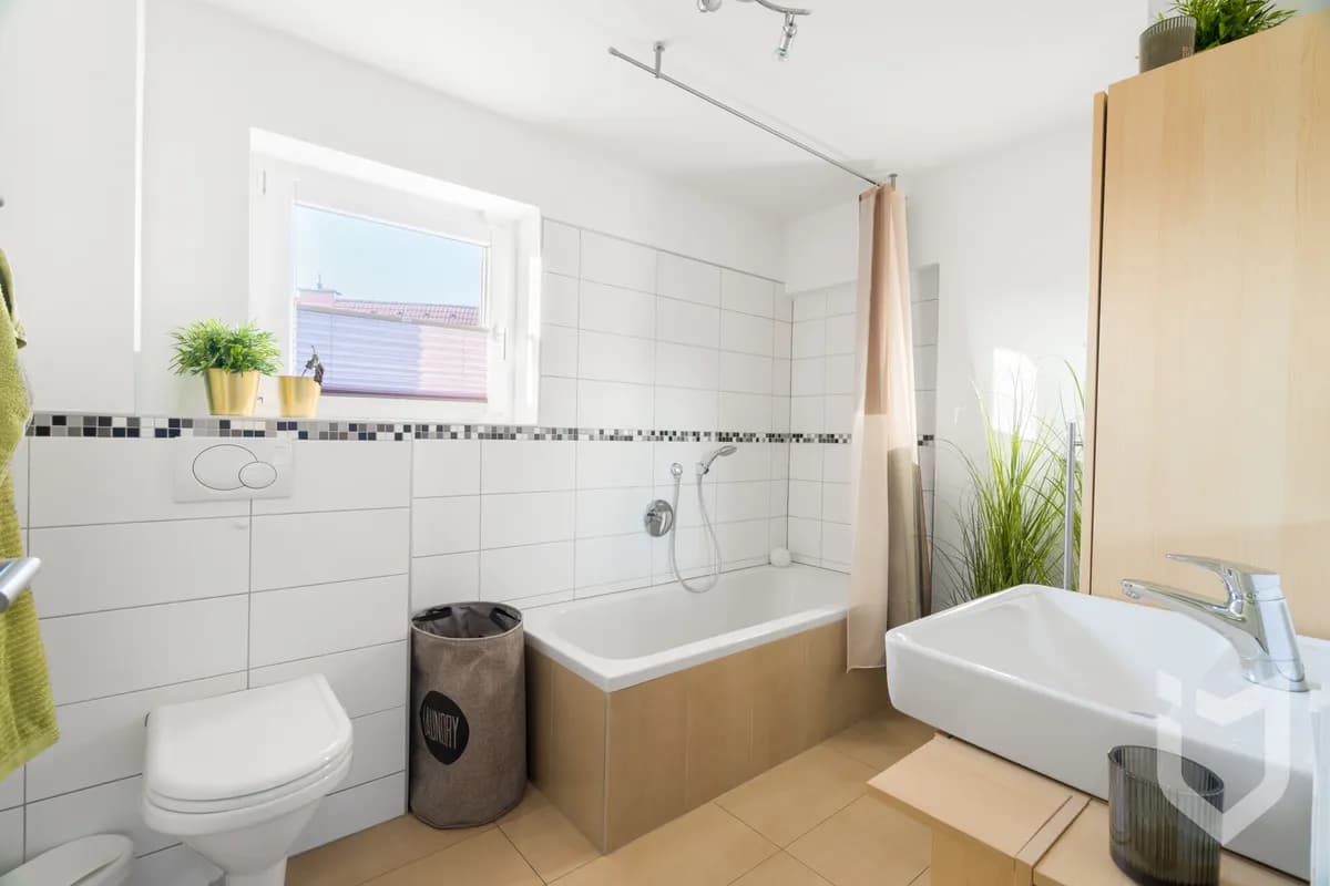 4-Zimmer-Haus kaufen in Gmunden – 1 189 m², € 899.000 – Bild 13 von 25
