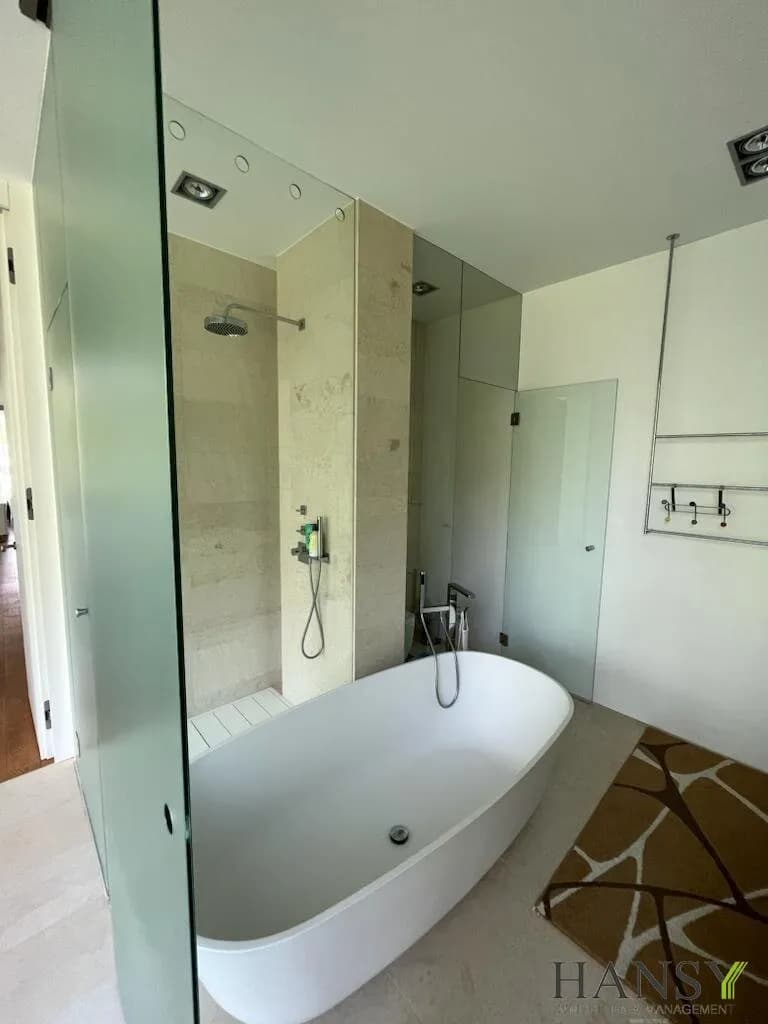 6-Zimmer-Wohnung kaufen in Villach Land – 267,52 m², € 5.300.000 – Bild 9 von 24