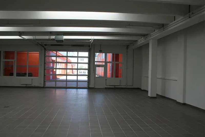 Gewerbeimmobilie mieten in Wiener Neustadt – 650 m², € 4.990 – Bild 2 von 15