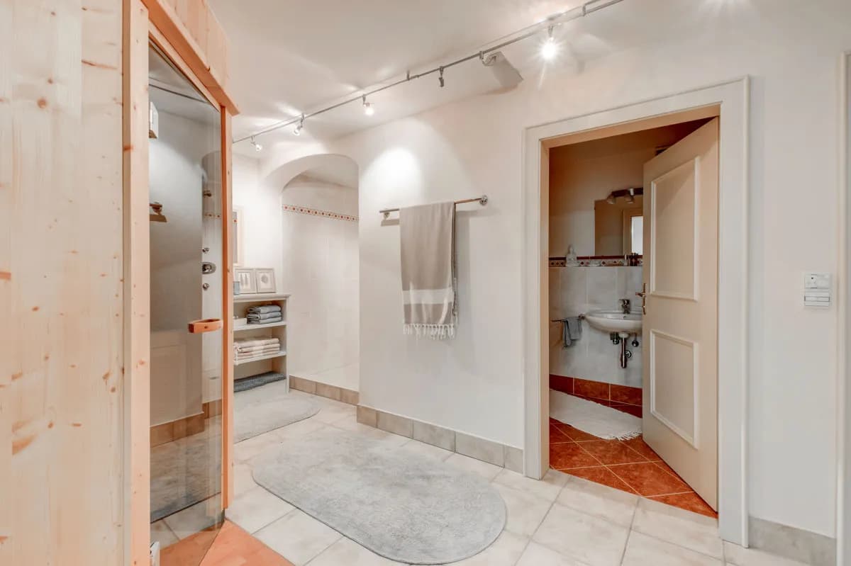 10-Zimmer-Immobilie kaufen in Kufstein – 312 m², € 1.950.000 – Bild 16 von 25