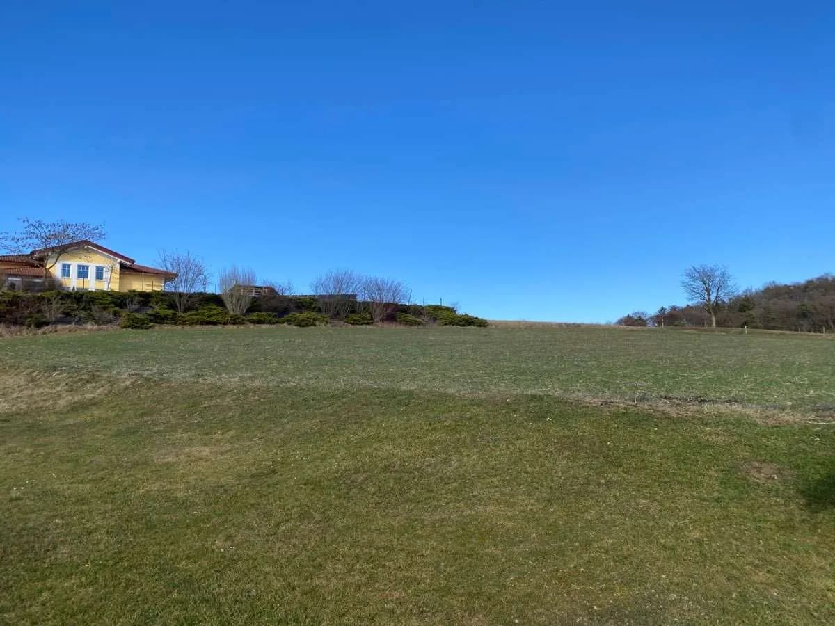 Grundstück kaufen in Jennersdorf – 3 294 m², € 170.000