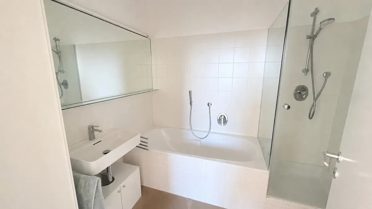 4-Zimmer-Wohnung mieten in Linz – 103 m², € 1.797 – Bild 6 von 8