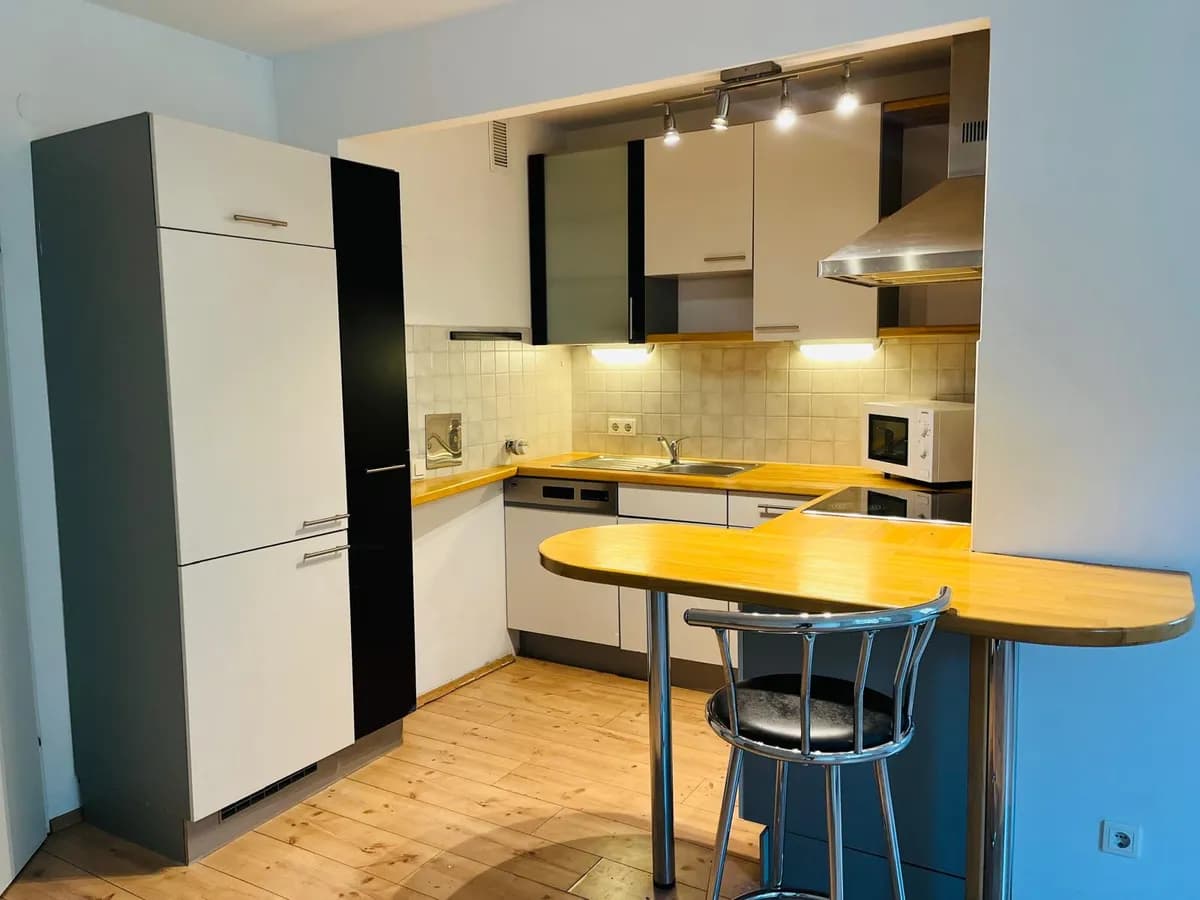 2-Zimmer-Wohnung mieten in Wien – 40 m², € 850 – Bild 2 von 9