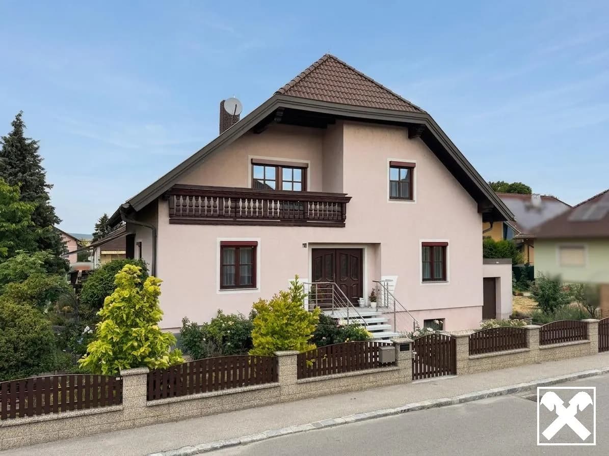 6-Zimmer-Haus kaufen in Hollabrunn – 170 m², € 379.000