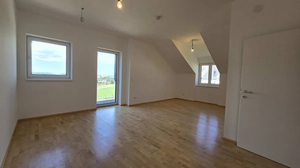 4-Zimmer-Wohnung mieten in Sankt Pölten Land – 90 m², € 1.237