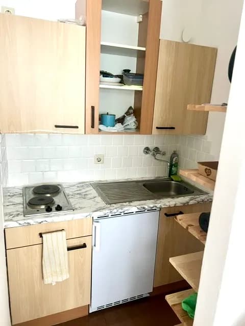 Wohnung mieten in Salzburg Stadt – 25 m², € 750 – Bild 3 von 4