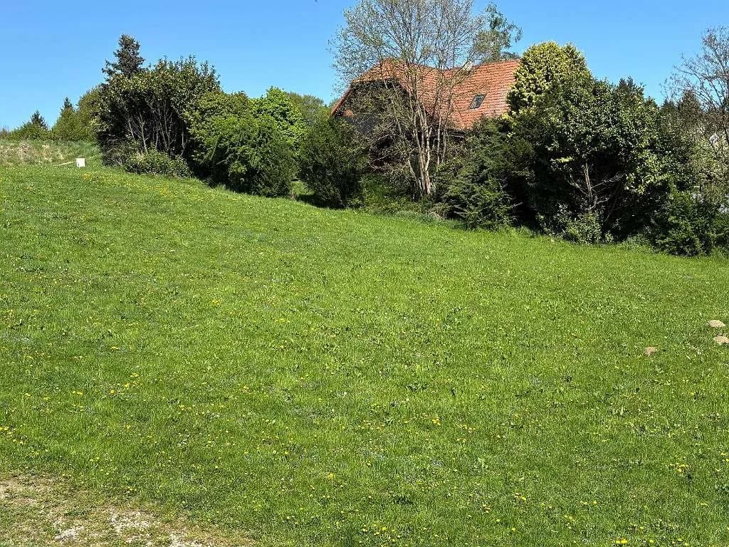 Grundstück kaufen in Graz-Umgebung – 1 535 m², € 299.000