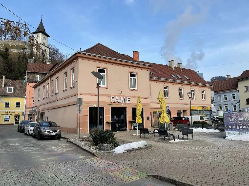 Gewerbeimmobilie kaufen in Bruck-Mürzzuschlag – 835 m², € 700.000 – Bild 3 von 5