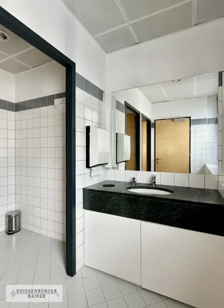 9-Zimmer-Gewerbeimmobilie mieten in Wien – 398 m², € 7.904 – Bild 10 von 18