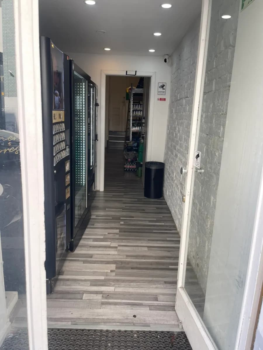 1-Zimmer-Gewerbeimmobilie mieten in Wien – 37 m², € 464 – Bild 4 von 10