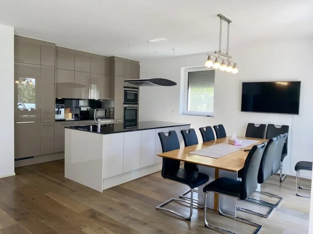 5-Zimmer-Haus mieten in Wien – 200 m², € 5.950 – Bild 4 von 41