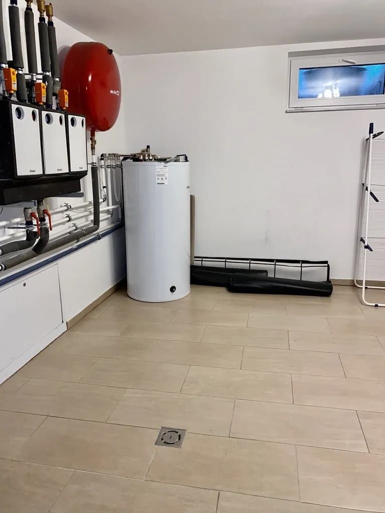 5-Zimmer-Haus mieten in Wien – 200 m², € 5.950 – Bild 34 von 41
