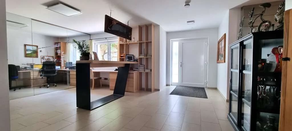 Immobilie kaufen in Perg – 262,43 m², € 2.990.000 – Bild 19 von 24