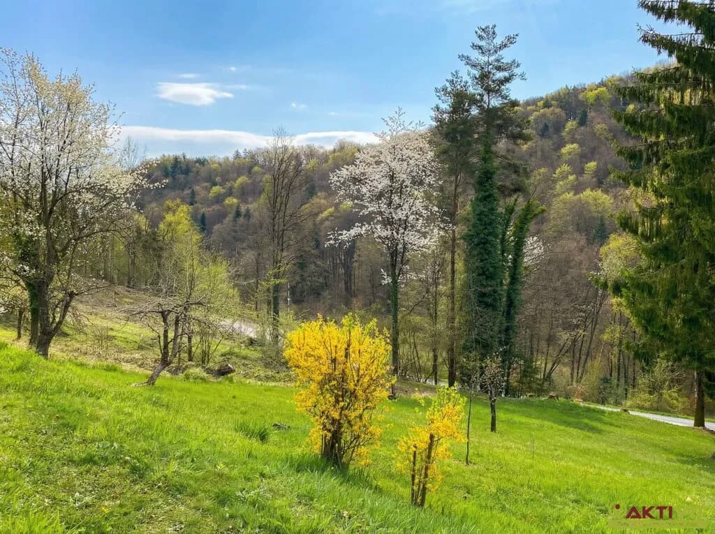 Grundstück kaufen in Leibnitz – 1 090 m², € 110.000