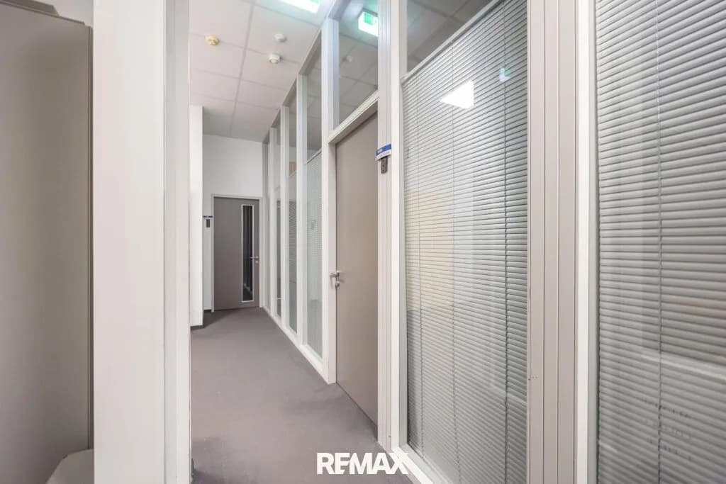 Gewerbeimmobilie mieten in Klagenfurt – 2 000 m² – Bild 13 von 15