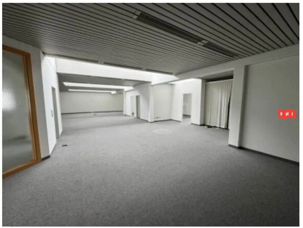 Gewerbeimmobilie kaufen in Wels – 1 616 m², € 1.400.000 – Bild 7 von 26