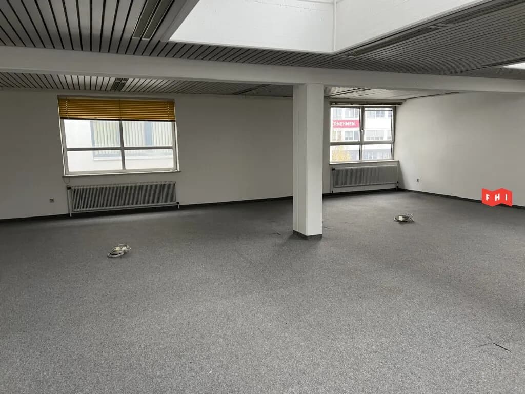 Gewerbeimmobilie kaufen in Wels – 1 616 m², € 1.400.000 – Bild 8 von 26