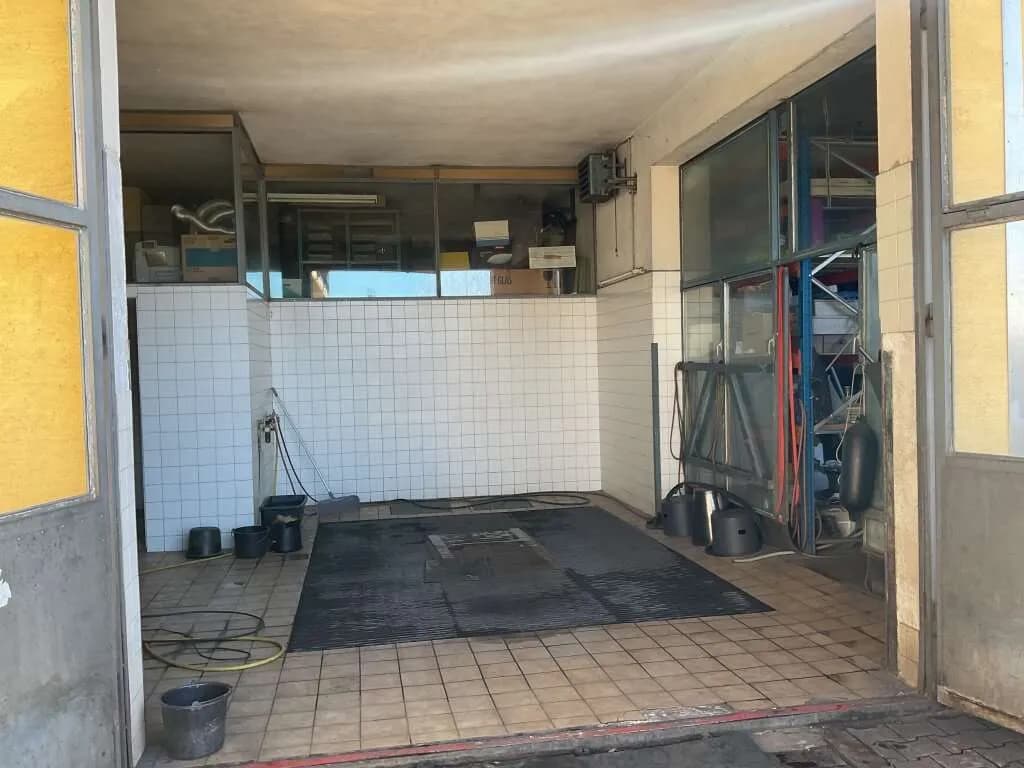Gewerbeimmobilie mieten in Sankt Veit an der Glan – 1 020 m², € 4 – Bild 8 von 27