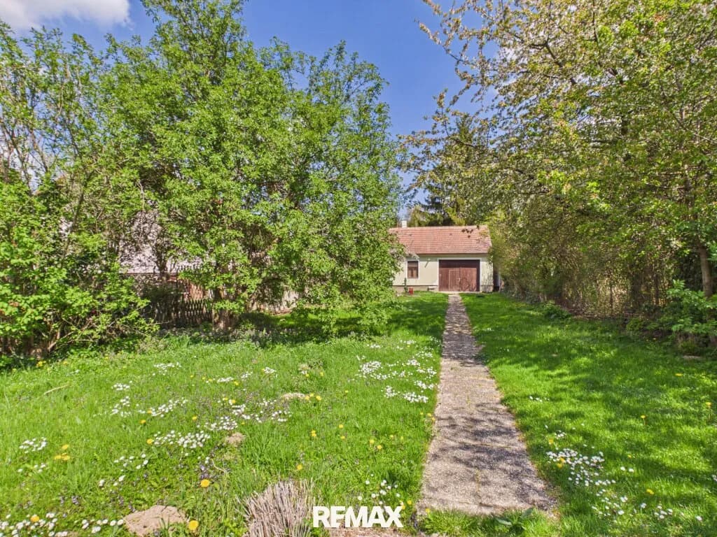Grundstück kaufen in Mistelbach – 1 231 m², € 289.000