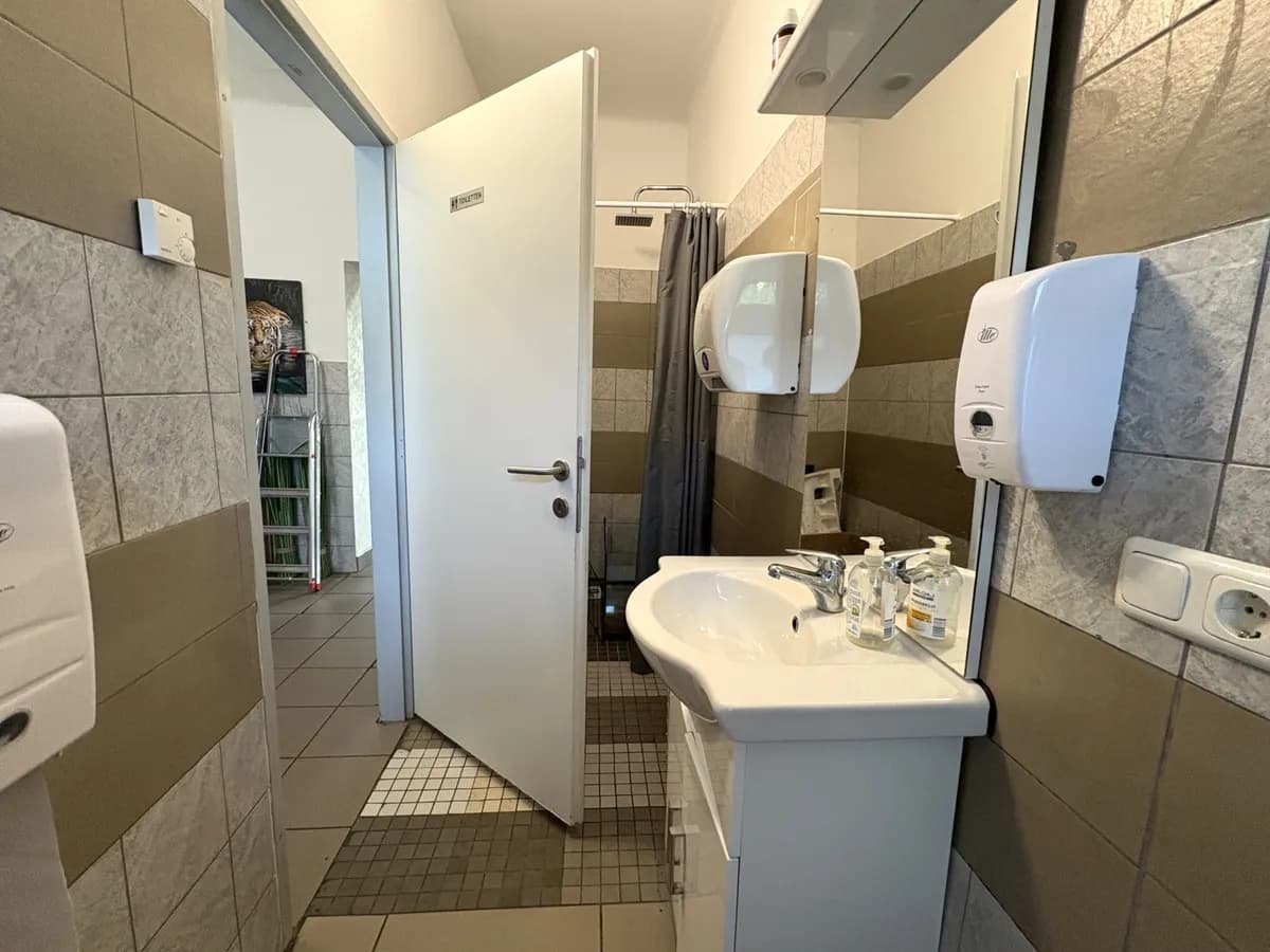 Gewerbeimmobilie kaufen in Mistelbach – 452 m², € 179.000 – Bild 23 von 45