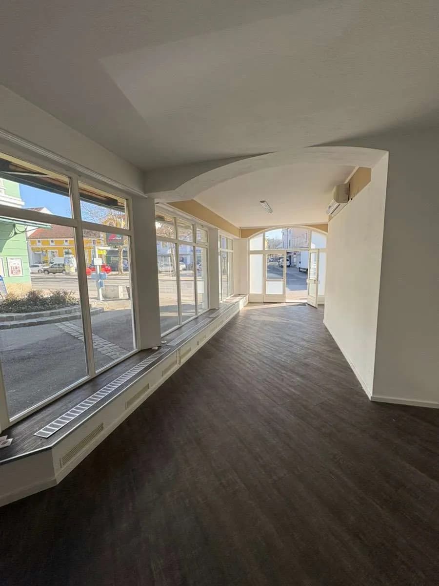 1-Zimmer-Gewerbeimmobilie mieten in Oberwart – 80 m², € 700 – Bild 2 von 3
