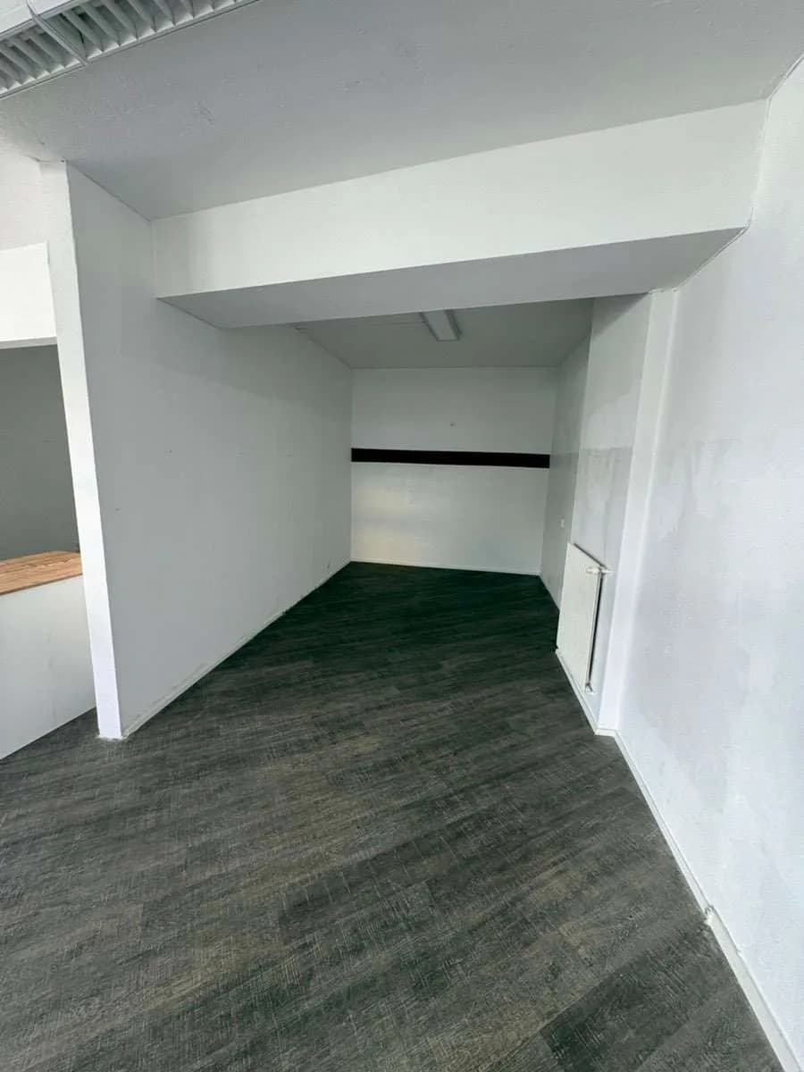 1-Zimmer-Gewerbeimmobilie mieten in Oberwart – 80 m², € 700 – Bild 3 von 3