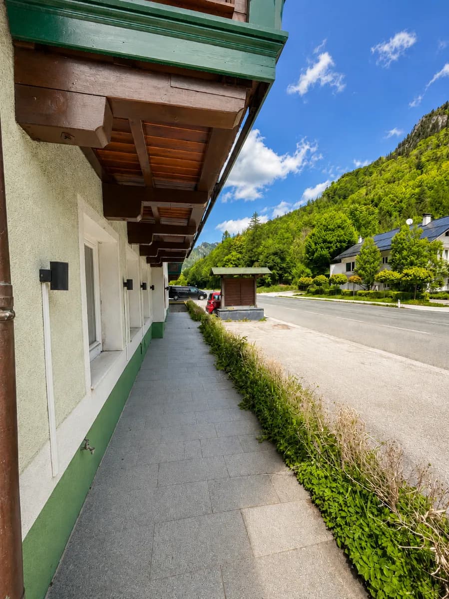 Gewerbeimmobilie mieten in Salzburg-Umgebung – 308 m², € 3.540 – Bild 11 von 11