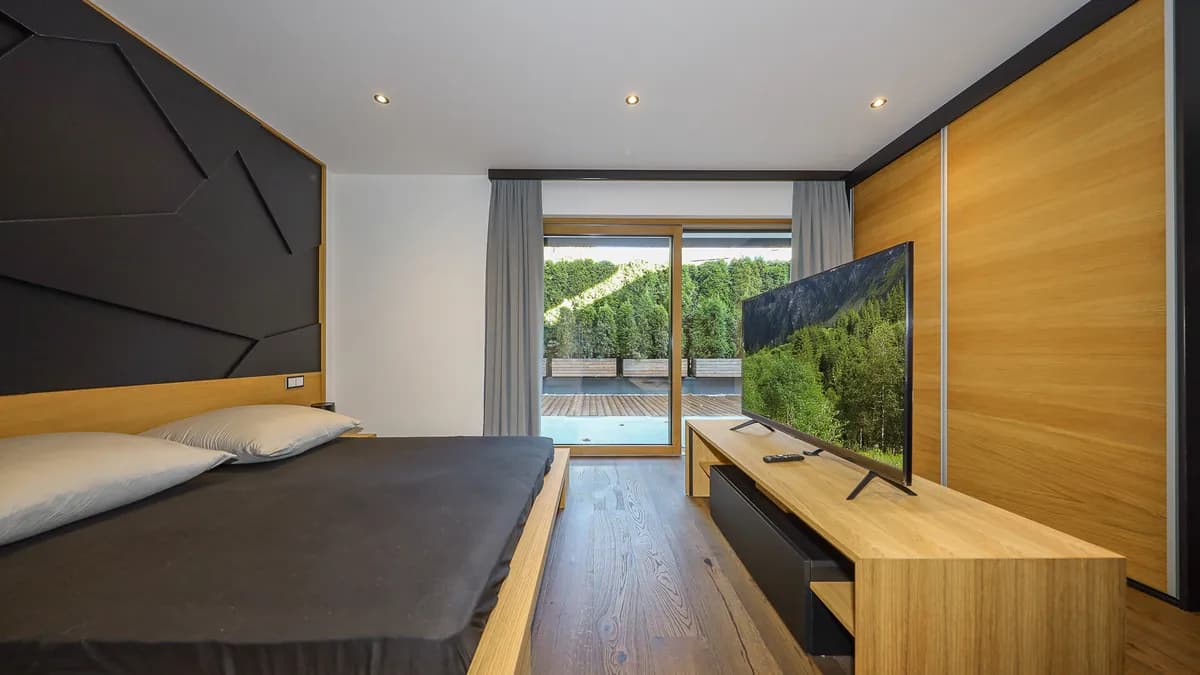 4-Zimmer-Immobilie kaufen in Kitzbühel – 170 m², € 1.995.000 – Bild 13 von 32