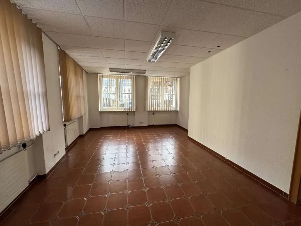 Gewerbeimmobilie mieten in Zell am See – 100 m², € 1.500 – Bild 3 von 7