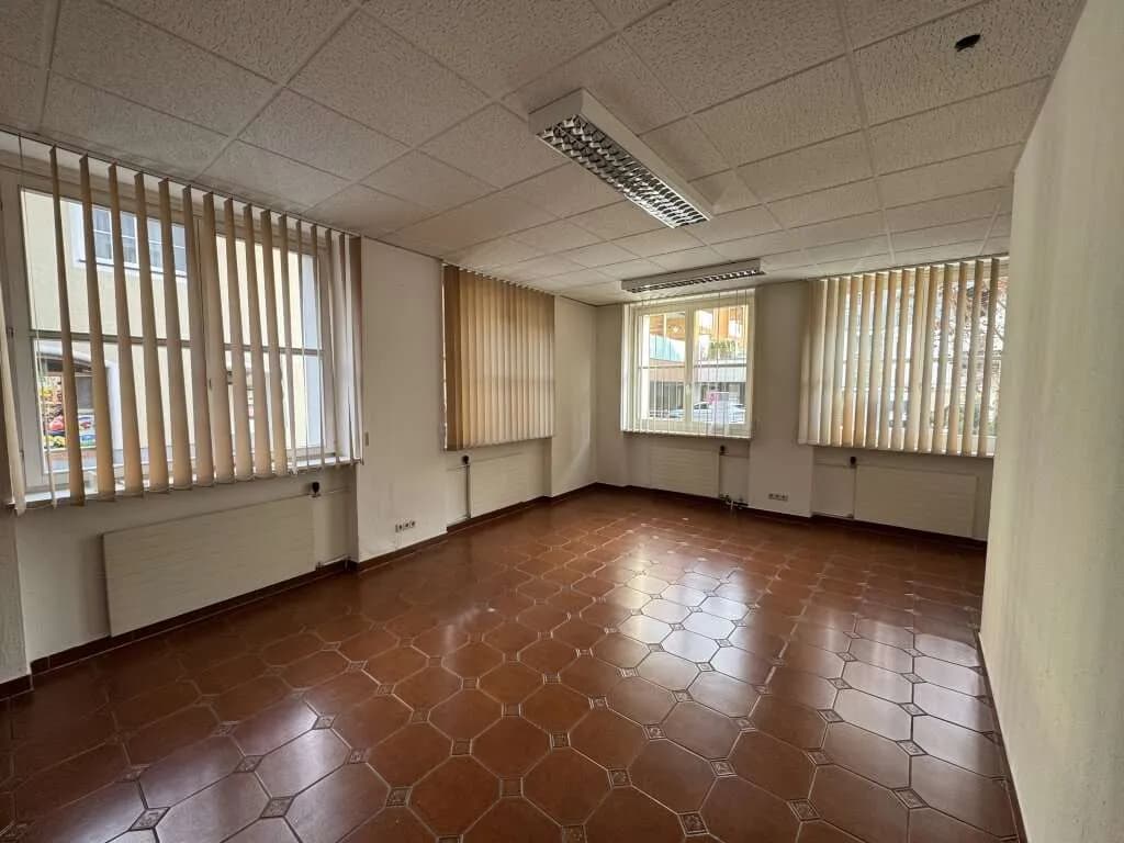 Gewerbeimmobilie mieten in Zell am See – 100 m², € 1.500 – Bild 4 von 7
