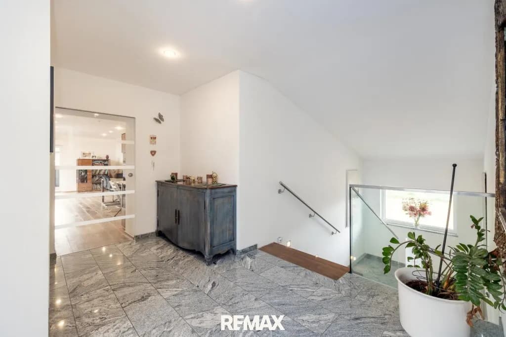 8-Zimmer-Haus kaufen in Graz-Umgebung – 283 m², € 995.000 – Bild 12 von 38