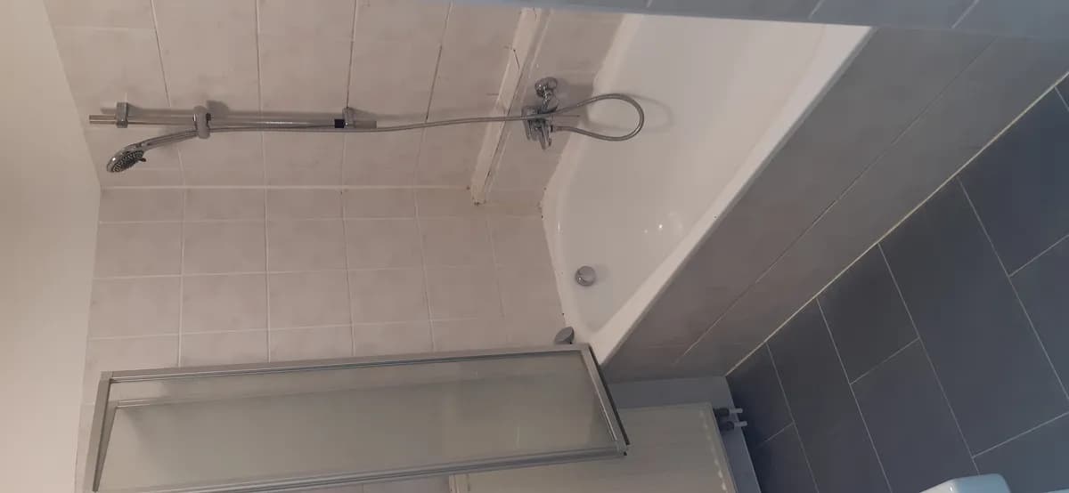 2-Zimmer-Wohnung mieten in Baden – 60 m², € 900 – Bild 4 von 5