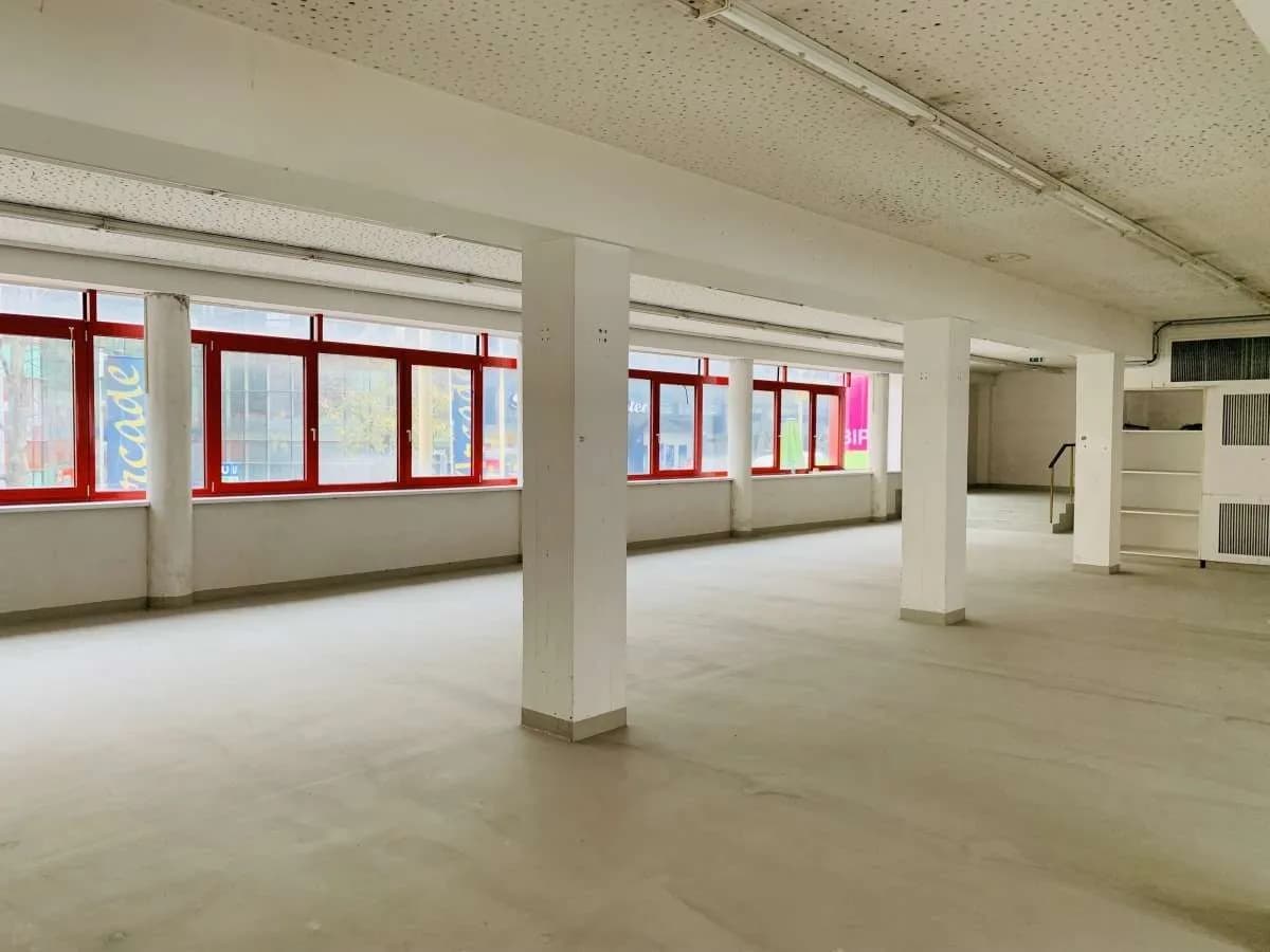 Gewerbeimmobilie mieten in Wien – 261 m², € 1.930 – Bild 2 von 6