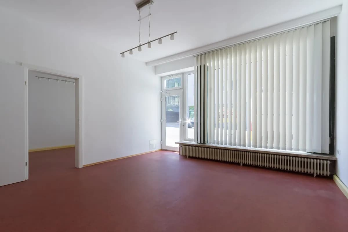 4-Zimmer-Gewerbeimmobilie mieten in Linz – 82 m², € 1.496 – Bild 2 von 12